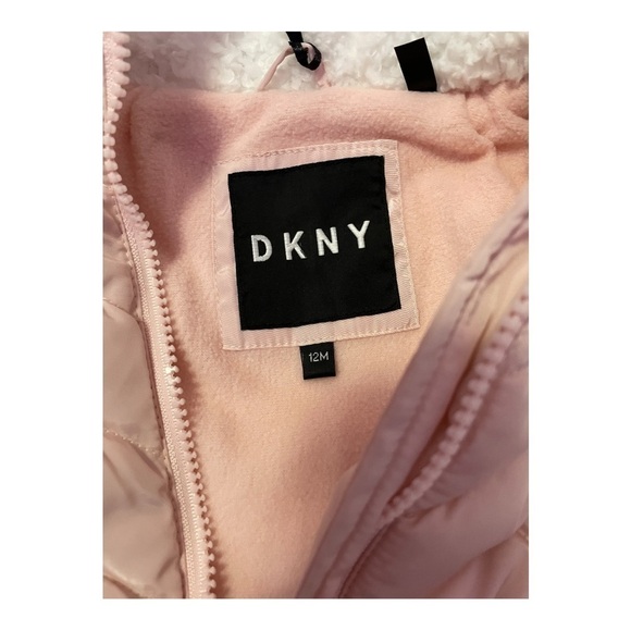𝅺dkny Pink Hooded Puffer Jacket With Dark Pink Sequins Size 12 months - Picture 6 of 6